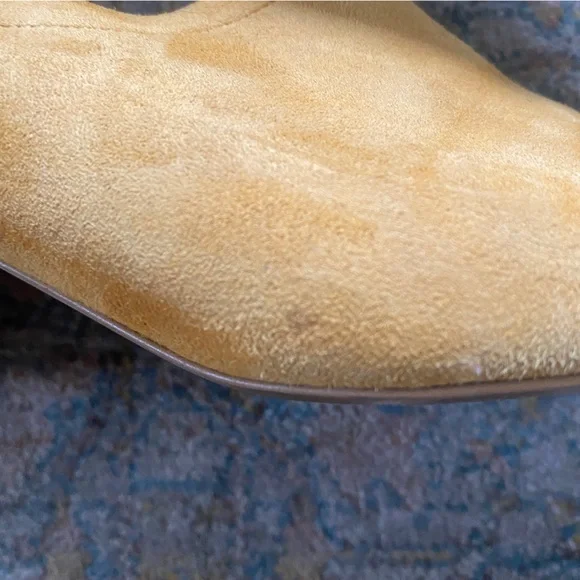 Everlane ‘The Day Heel’ Yellow Suede Mules - Picture 4 of 8